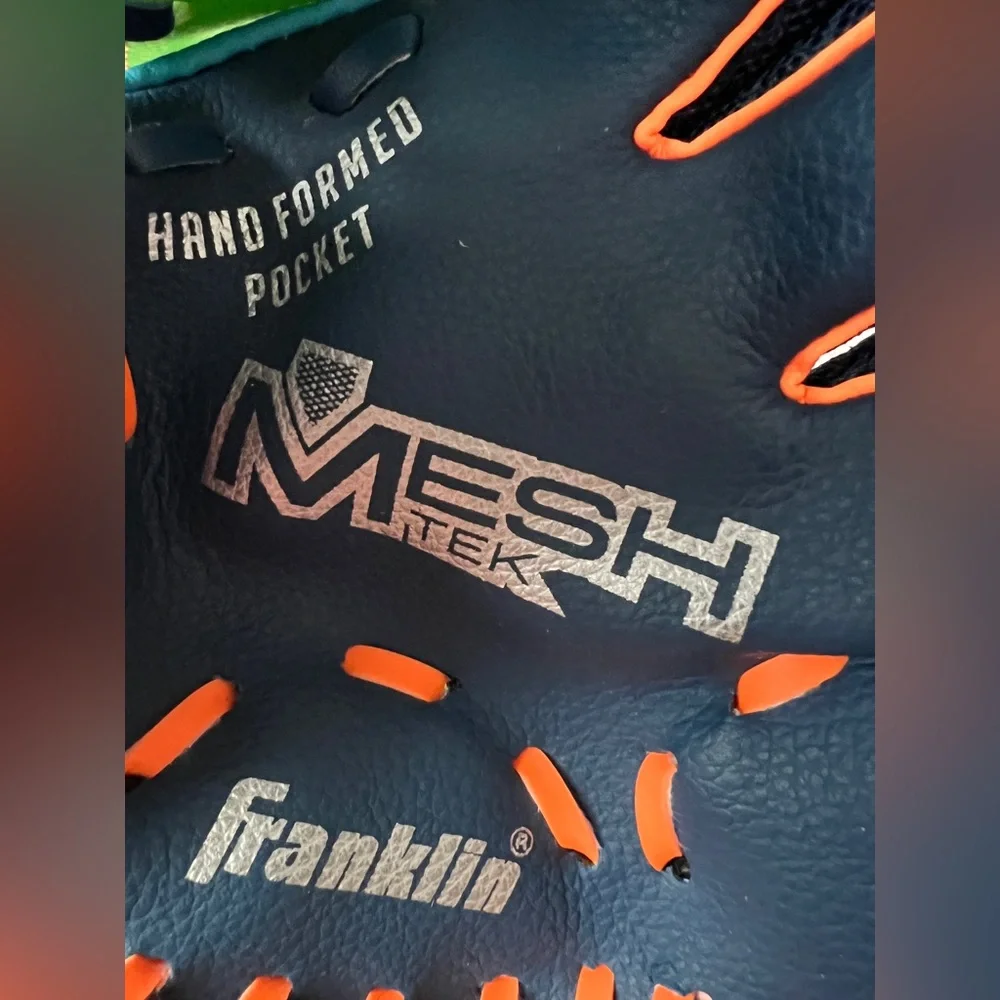 Franklin youth Meshtek TeeBall Glove baseball Right Hand Throw Blue Orange 9.5